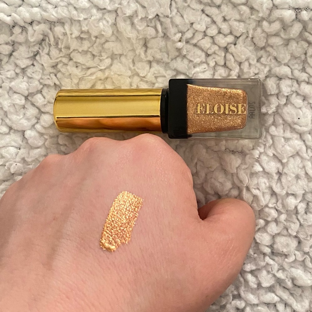 Liquid eyeshadow